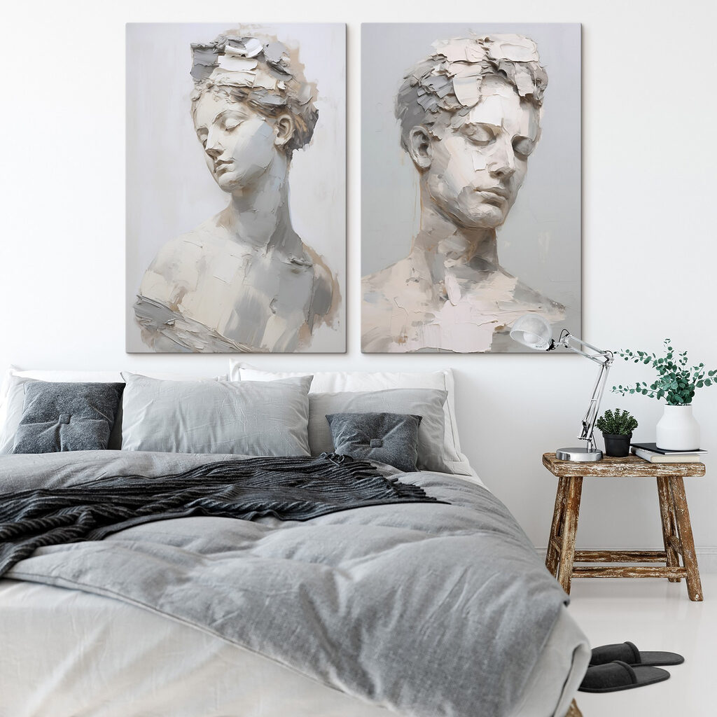 Chipuri ca sculpturi într-un interior