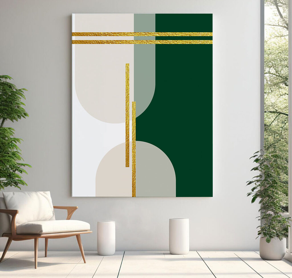 Verde cu linii aurii într-un interior