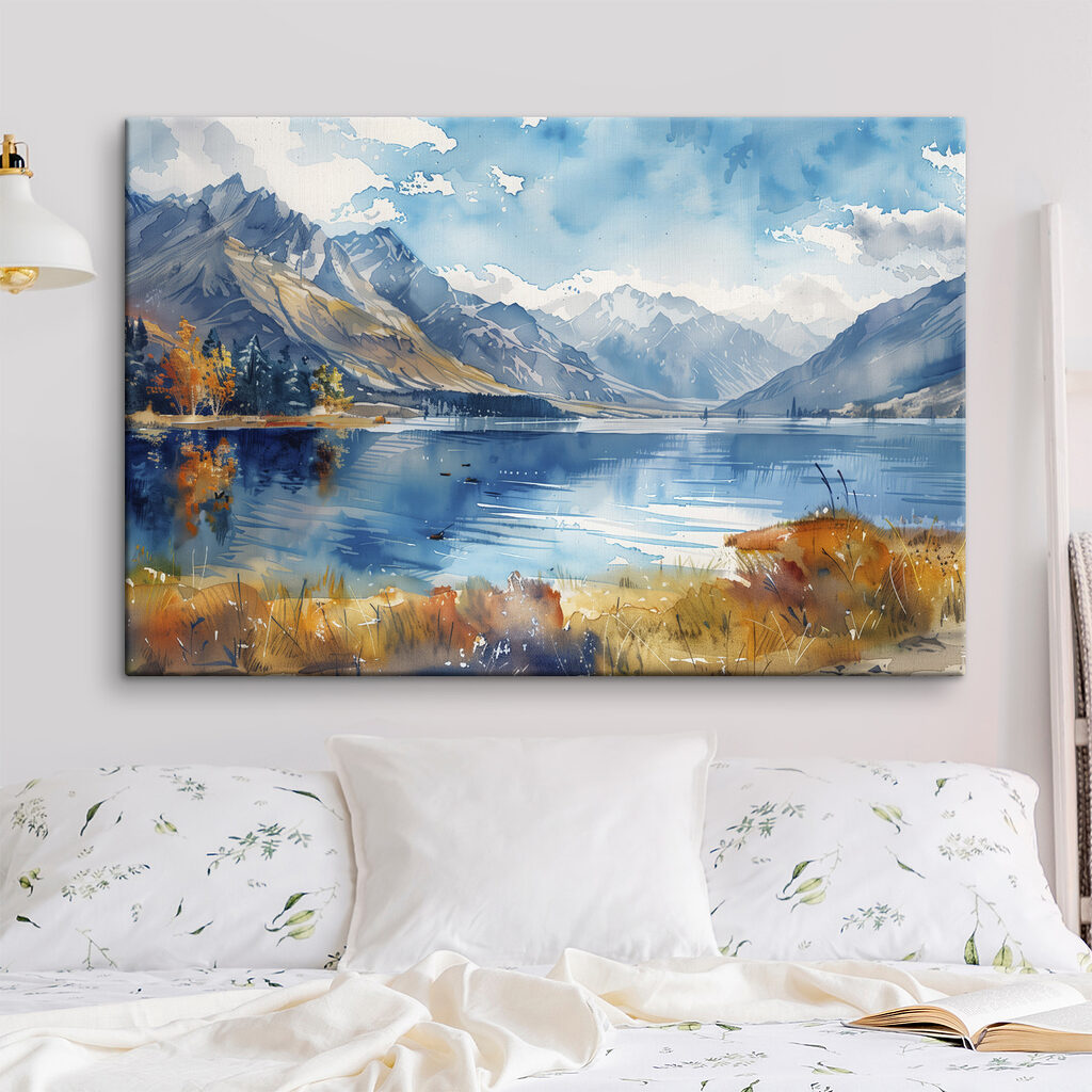 Lac albastru între vârfuri într-un interior