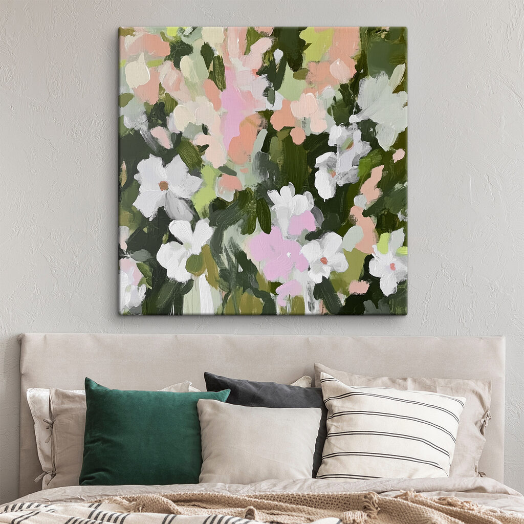 Flori albe în verde — interior 1