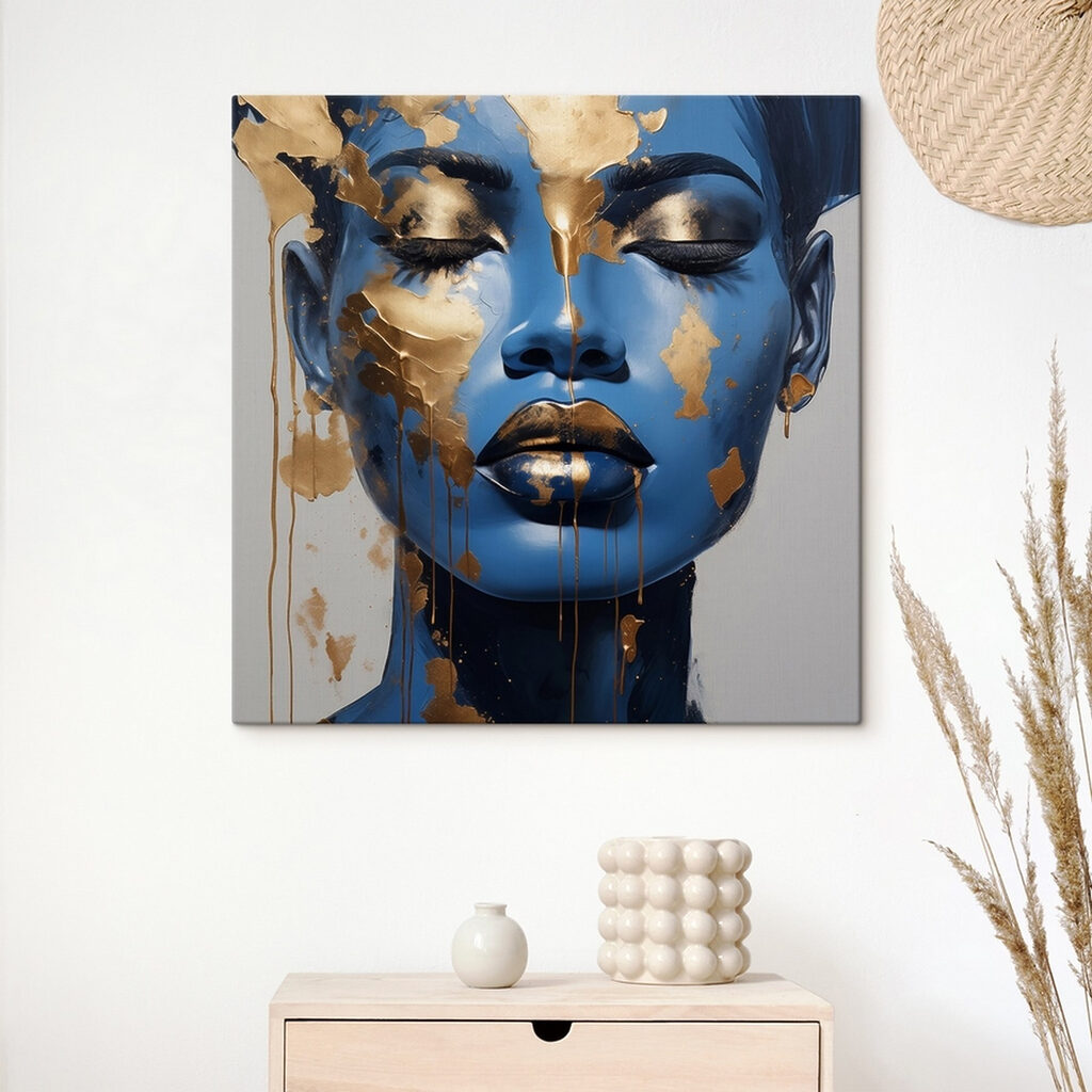 Portret albastru cu aur — interior 1