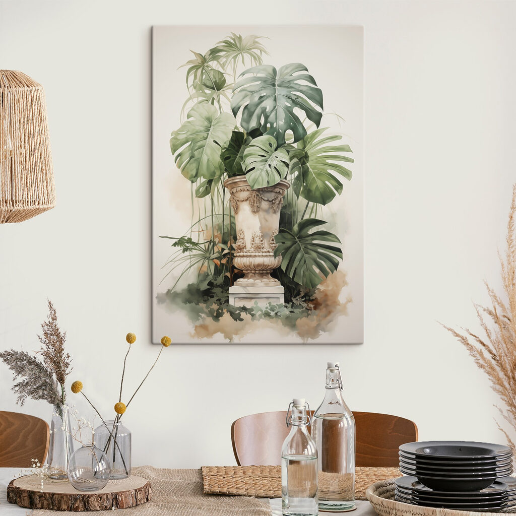Monstera și urna veche într-un interior