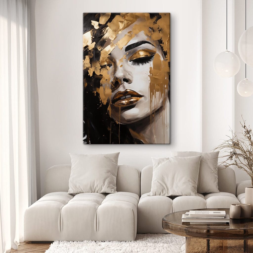 Chip între suprafețe aurii — interior 2