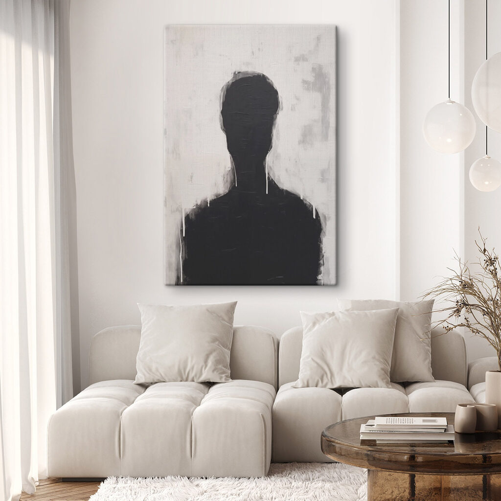 Siluetă întunecată pe gri — interior 1