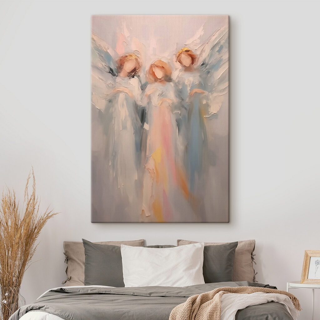 Trei îngeri în pastel — interior 2