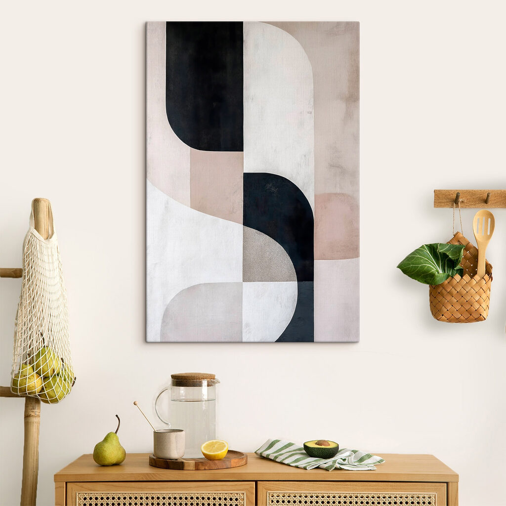 Curbe negre pe nisip — interior 1