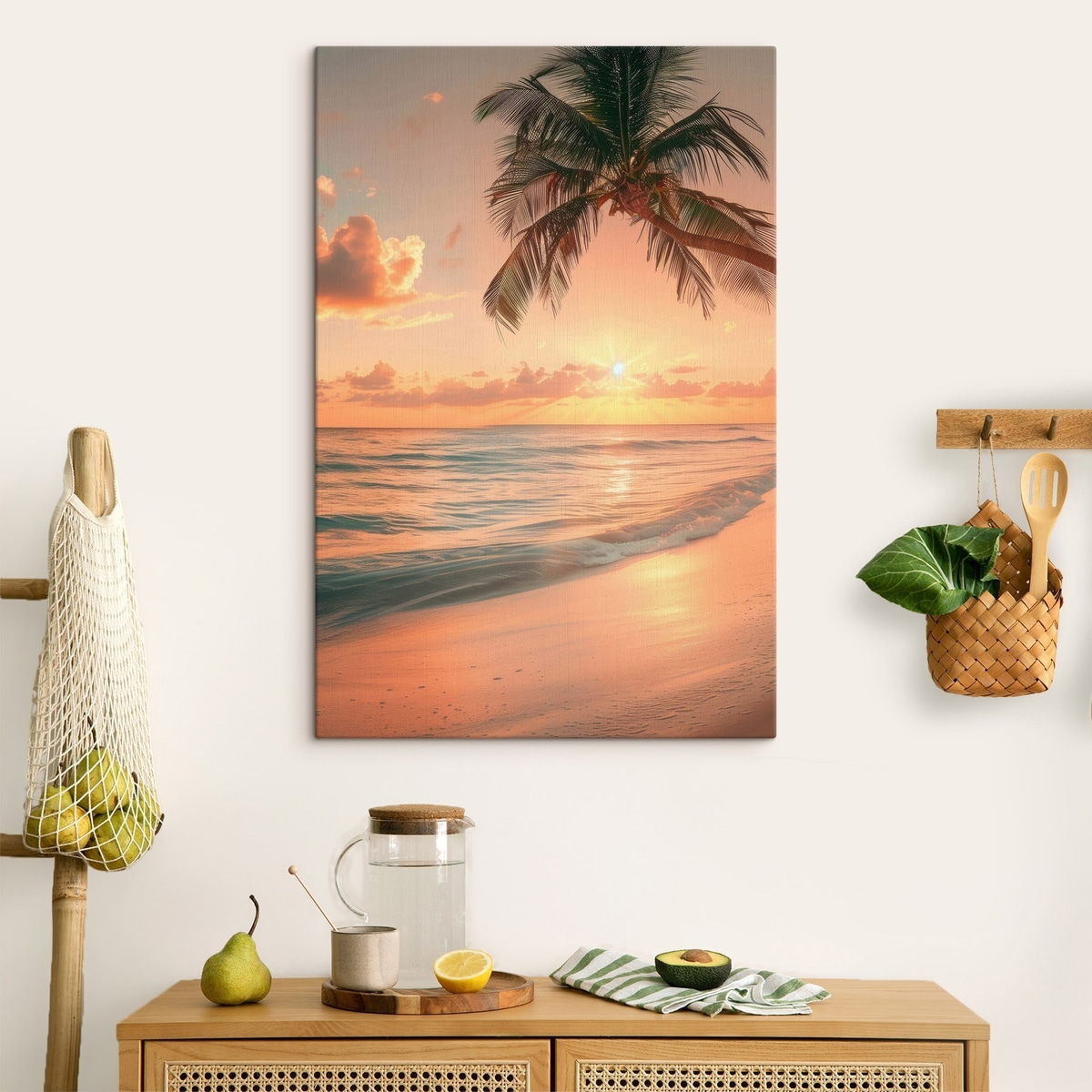 Apus pe mare — interior 2