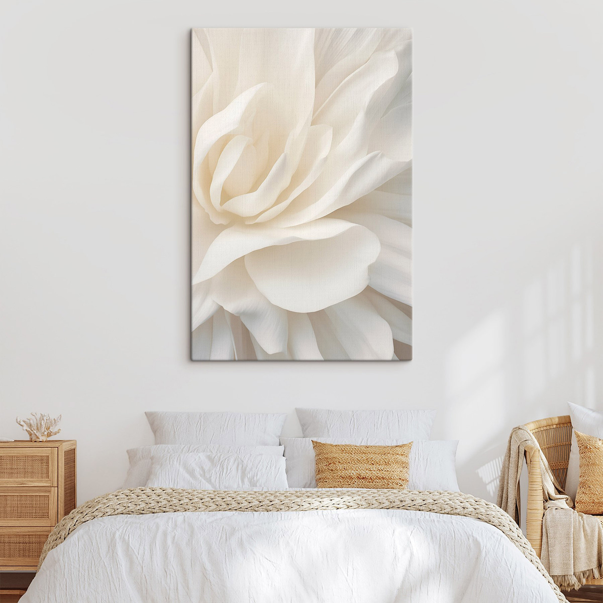 Floare albă abstractă — interior 2