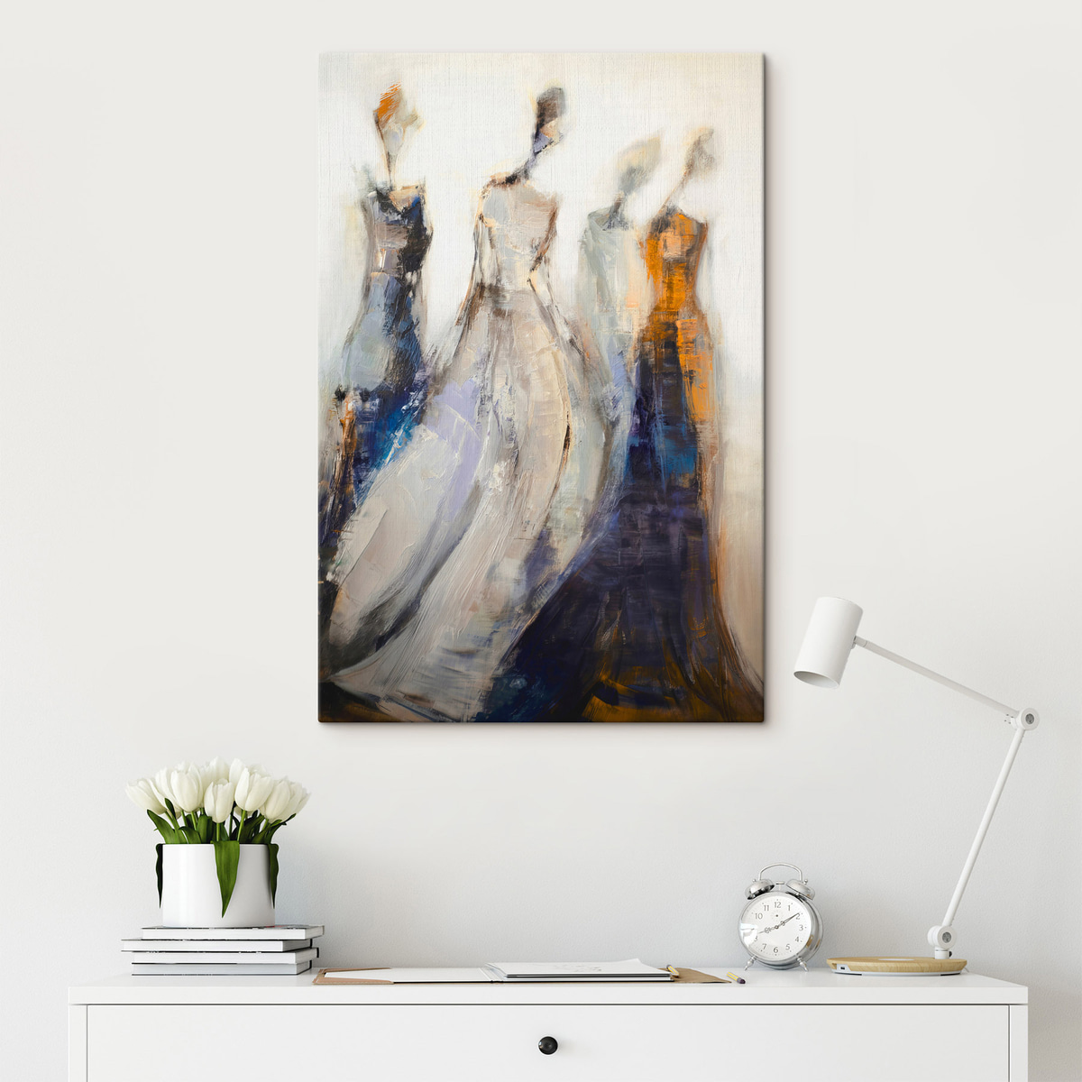 Siluete feminine abstracte — interior 2