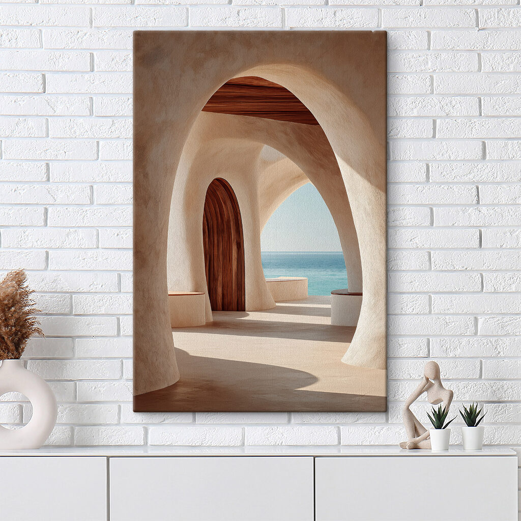 Mare prin arcade într-un interior