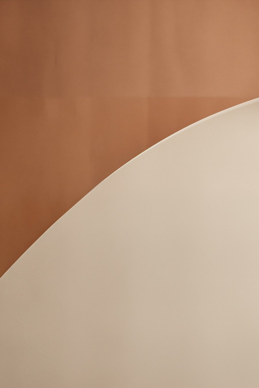 Arc geometric în teracotă — design complet