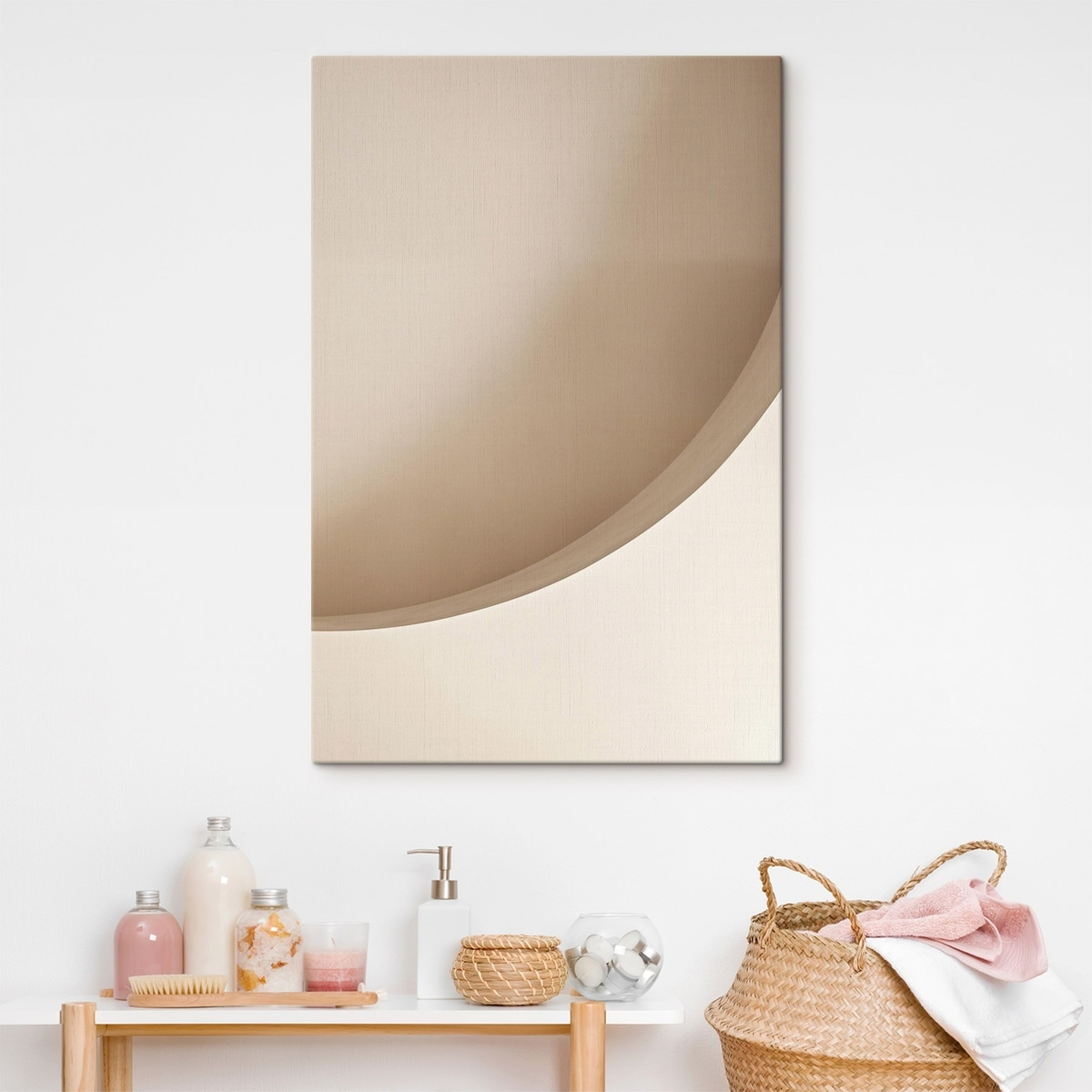 Curbă abstractă, bej — interior 2