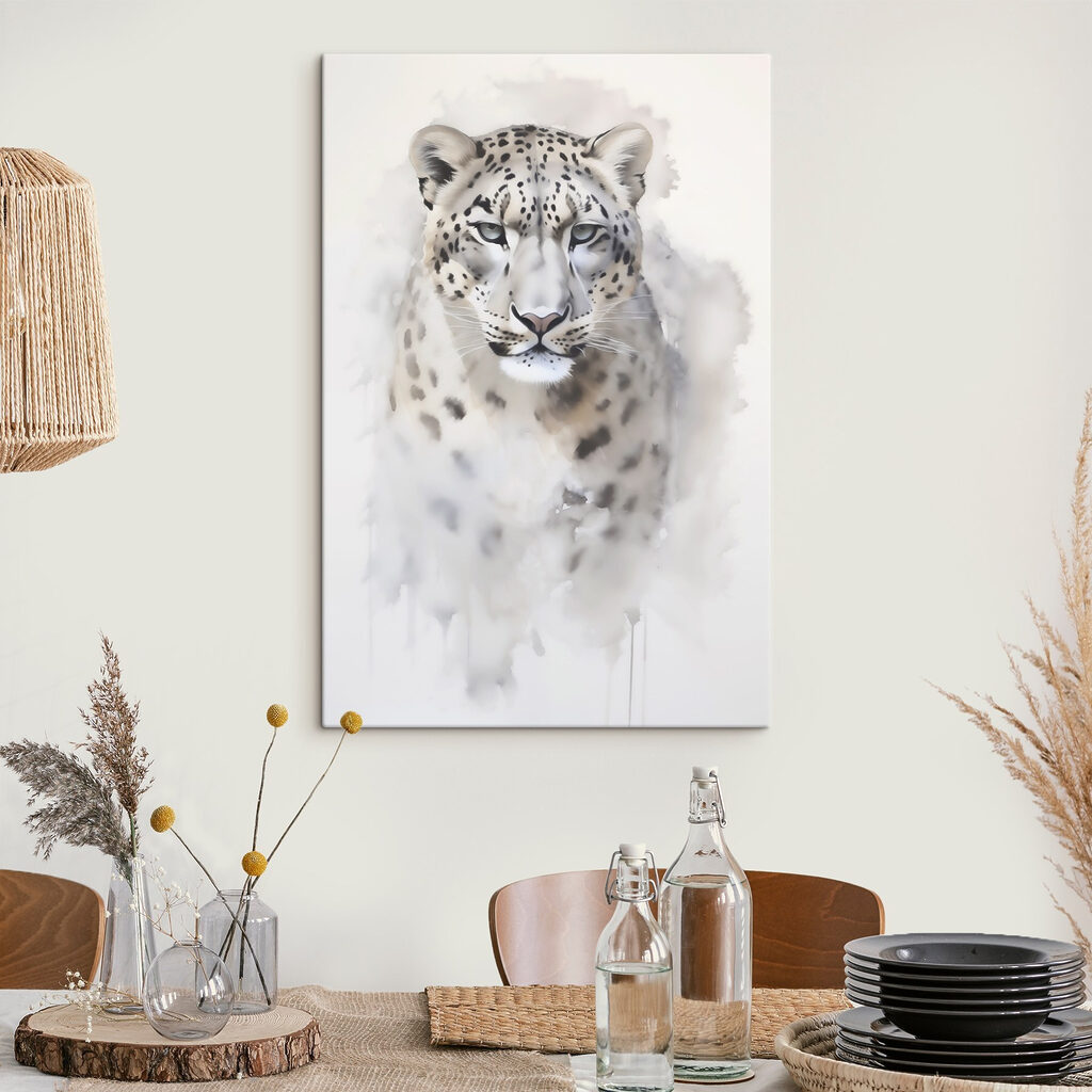 Leopard al zăpezii într-un interior