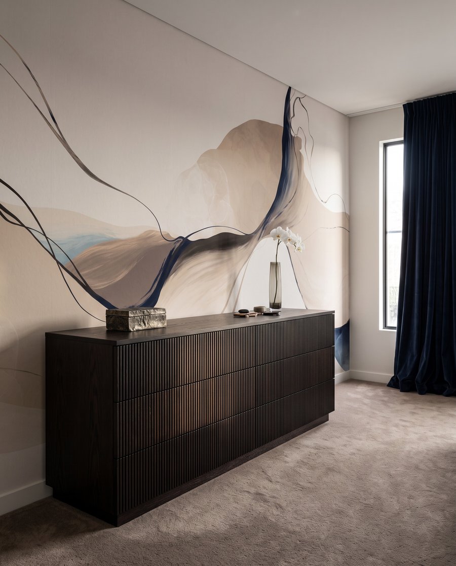 Linii prin spațiu alb — interior 5