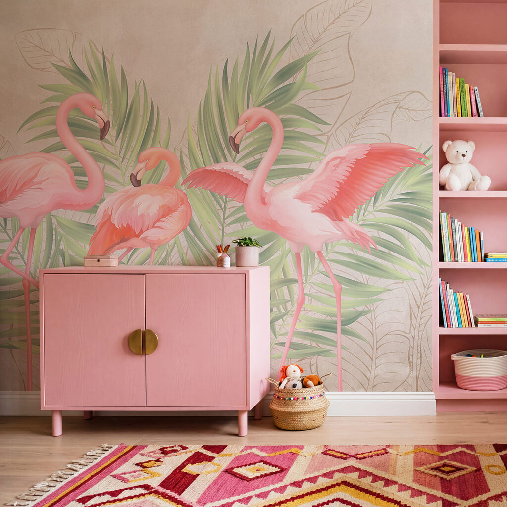 Trei flamingi printre frunze — interior 4