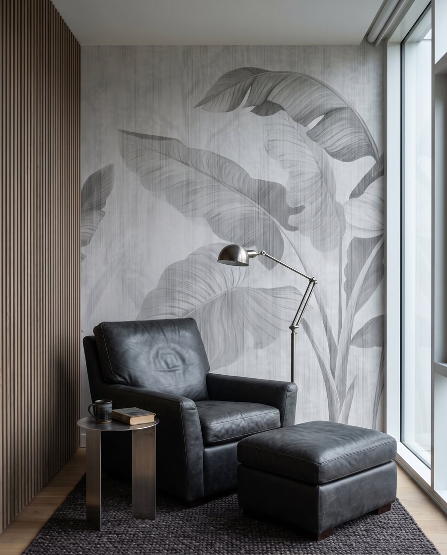 Frunze tropicale pe alb — interior 4