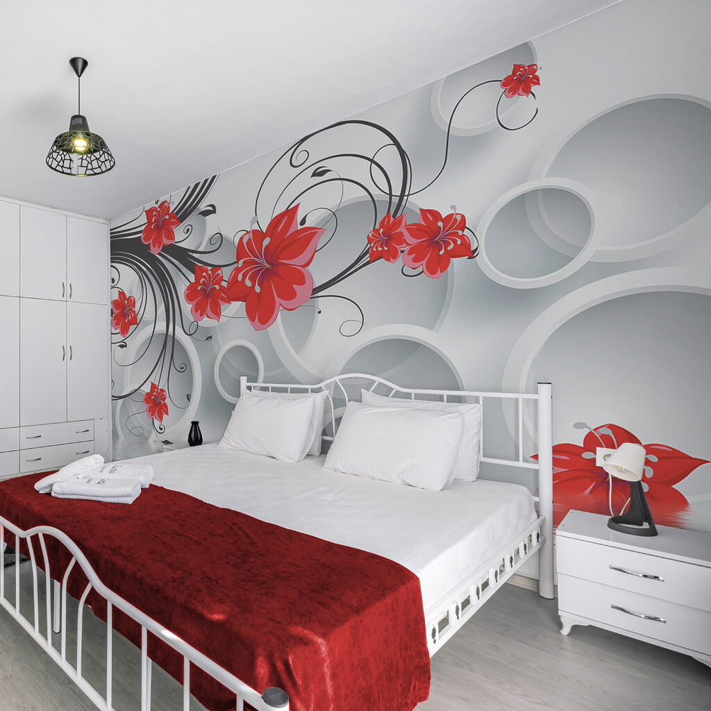 Flori roșii pe cercuri — interior 2