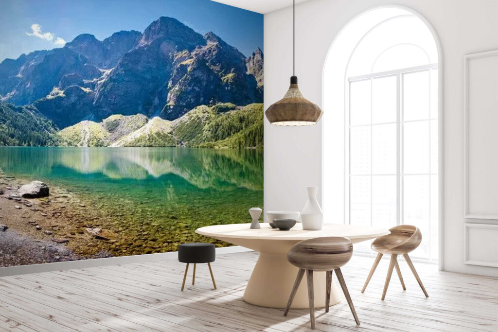 Lac între stânci — interior 1