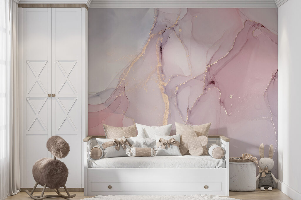 Roz cu vene aurii — interior 4