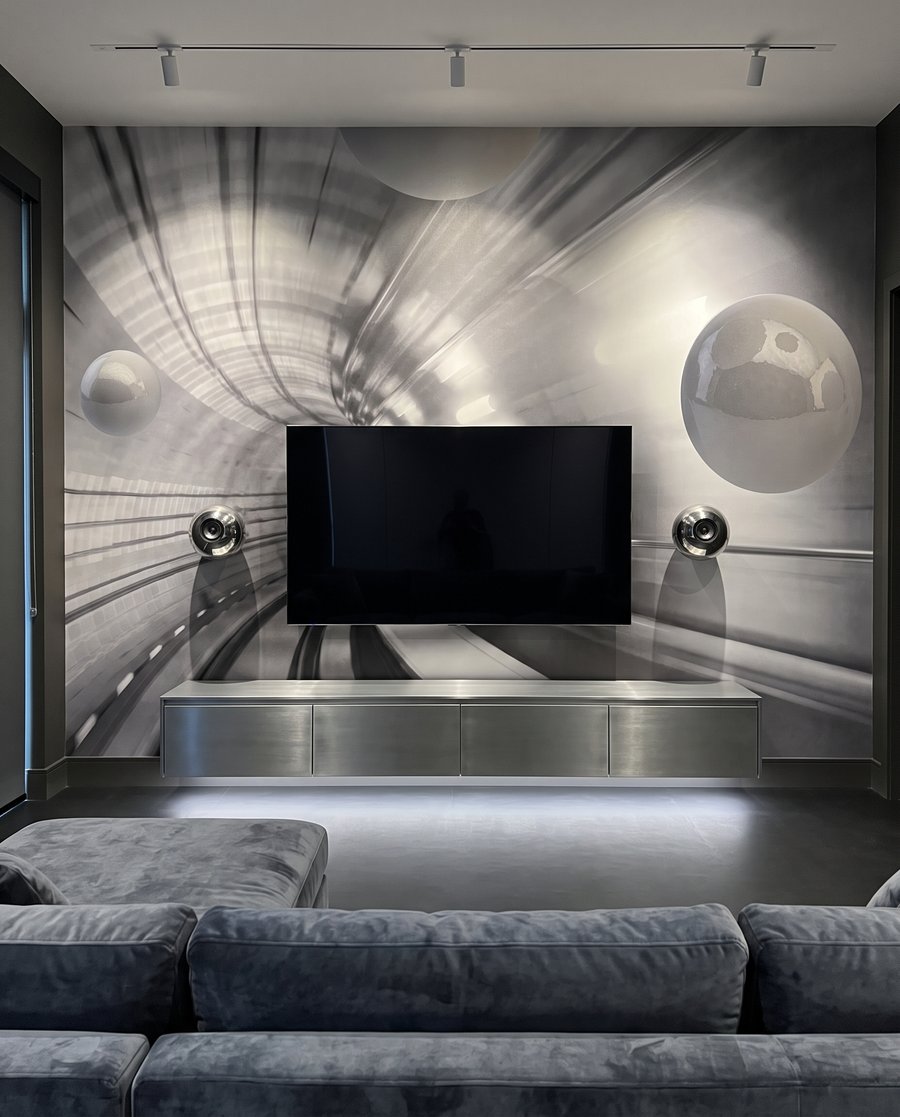 Sfere prin tunel luminos — interior 2