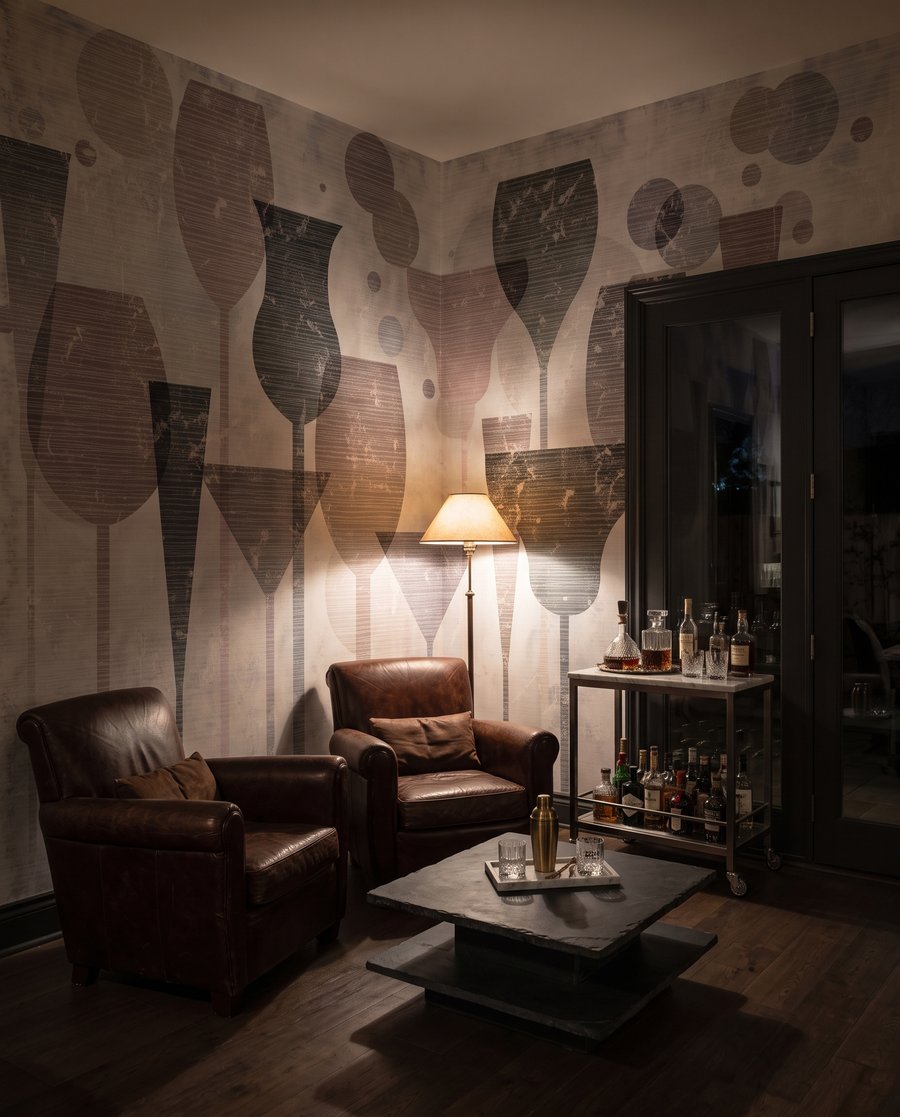 Siluete de pahare — interior 3