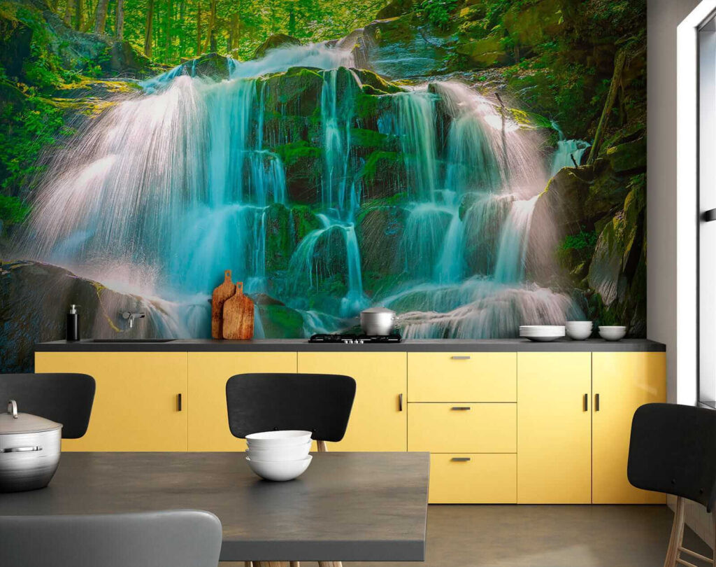 Cascade pe stânci — interior 9