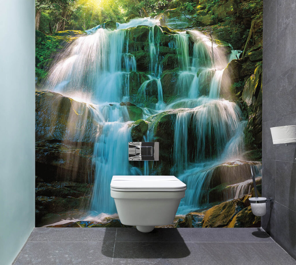 Cascade pe stânci — interior 1