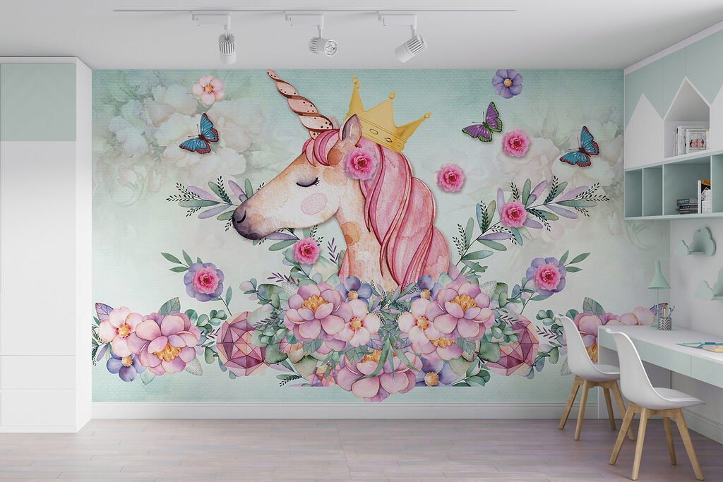 Unicorn cu coroană — interior 4