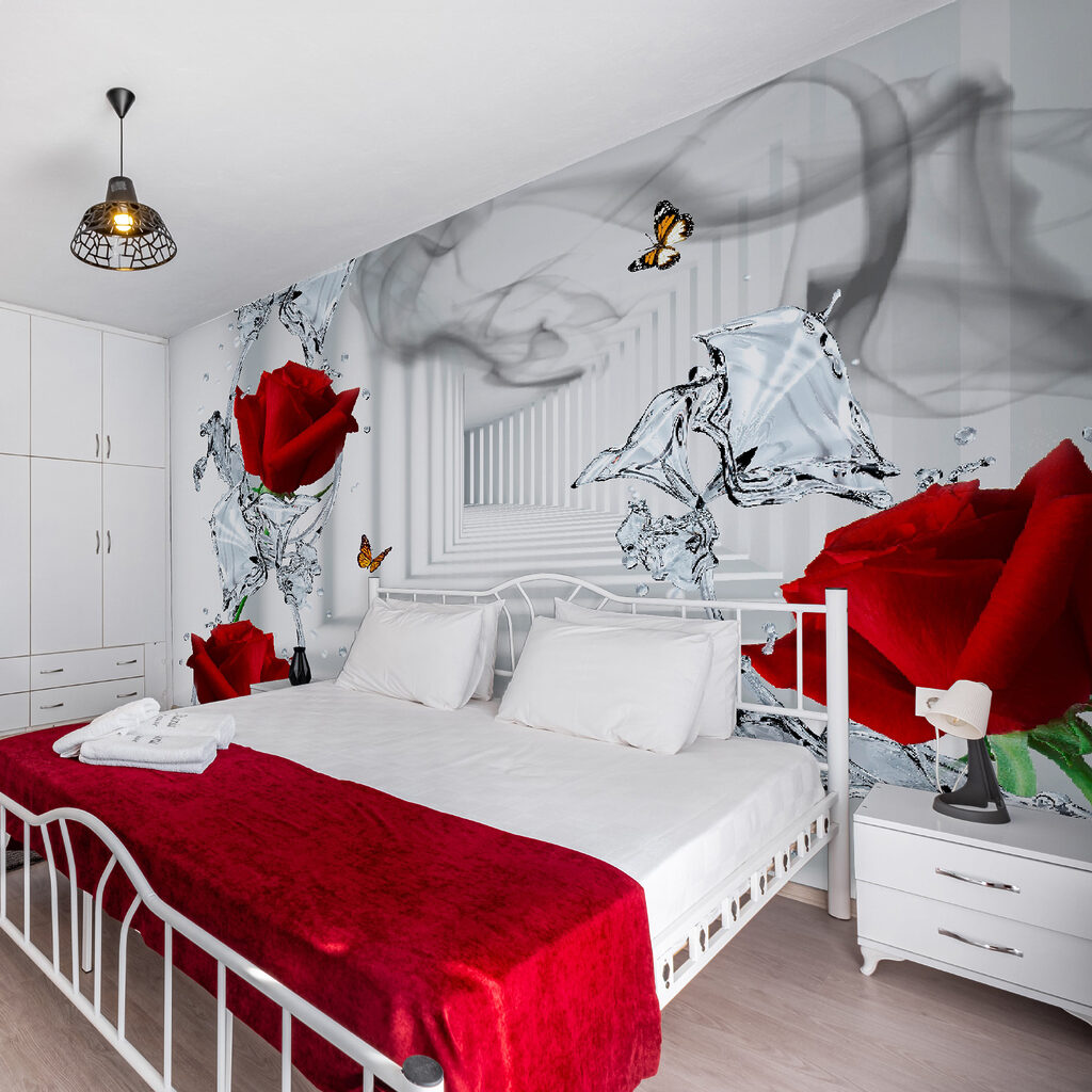 Trandafiri roșii în adâncime — interior 10
