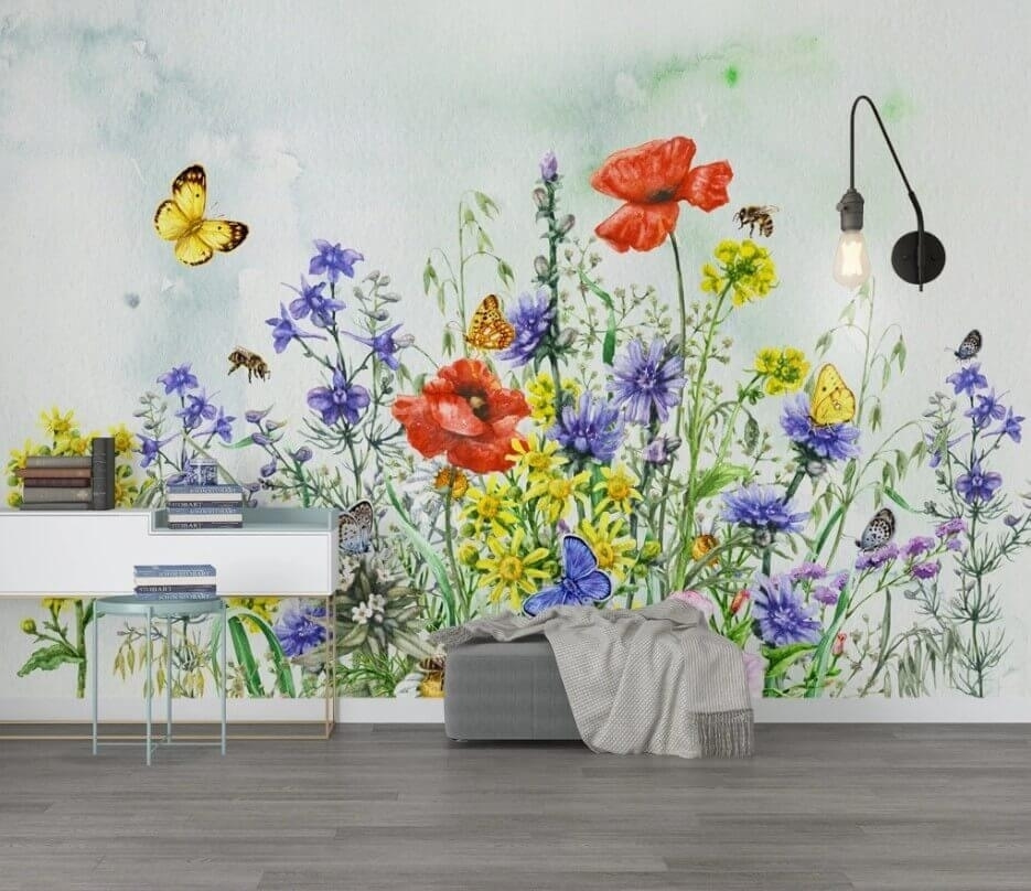 Fluture în câmp colorat — interior 1