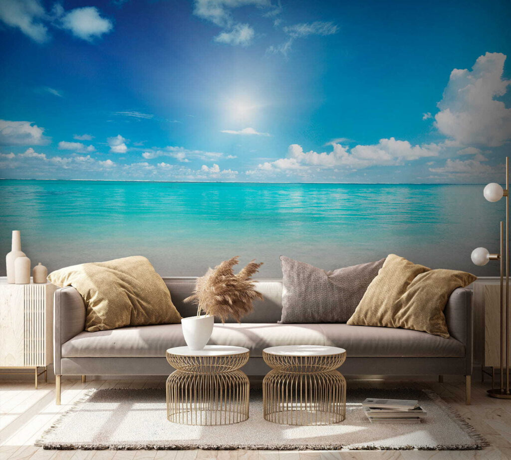Mare turcoaz sub soare — interior 8