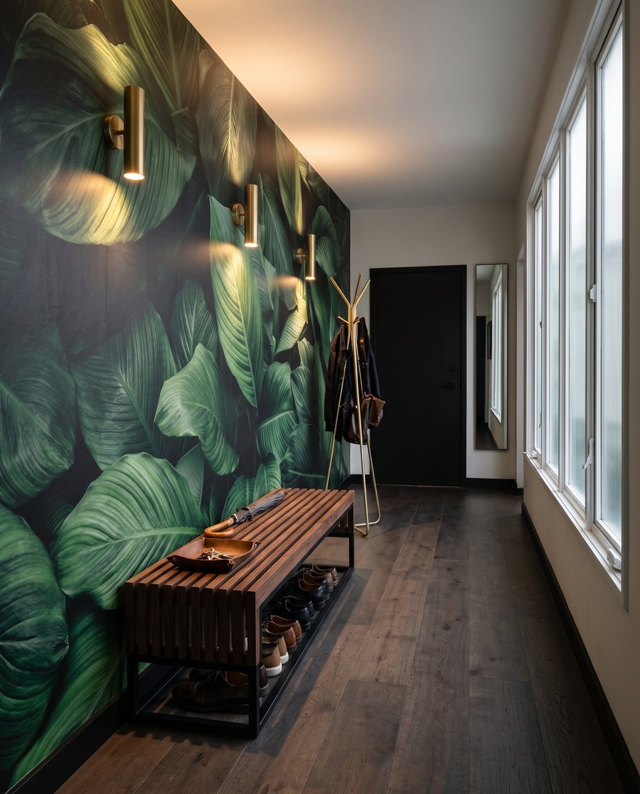 Nervuri din umbră adâncă — interior 7