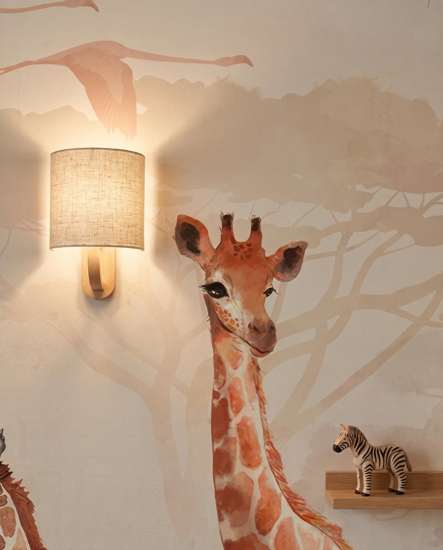 Girafe în ceața dimineții — detaliu