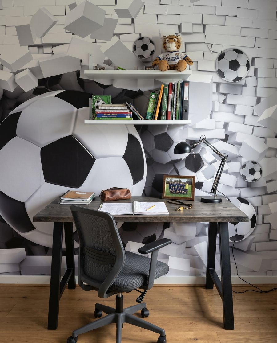 Fotbal care sparge zidul — interior 4