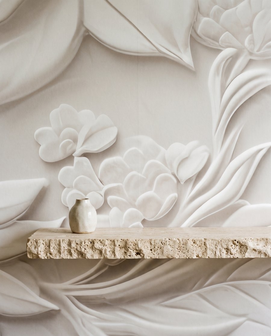 Flori albe ca sculptură — detaliu