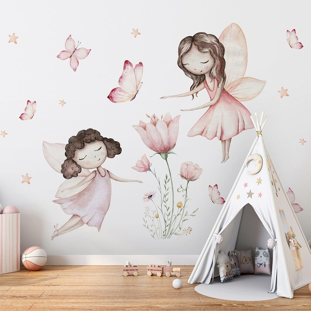 Zâne printre flori — interior 5