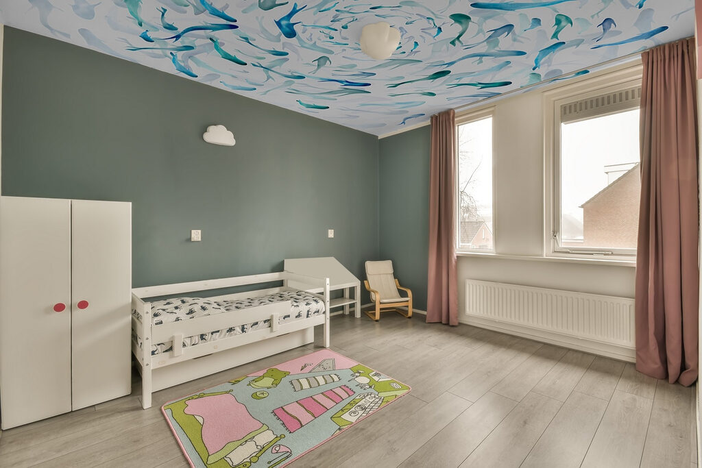 Pești într-un vârtej — interior 3