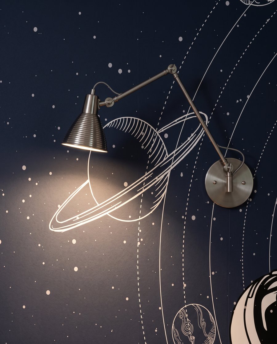 Astronaut între orbite — detaliu