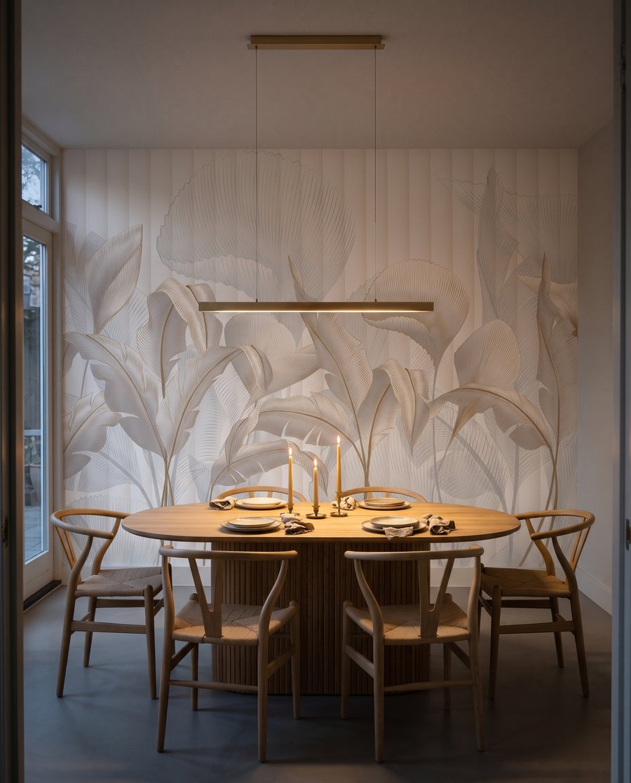 Frunze albe, linii verticale — interior 8