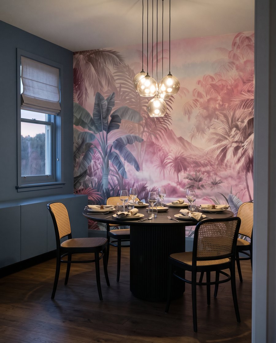 Lac tropical — interior 5