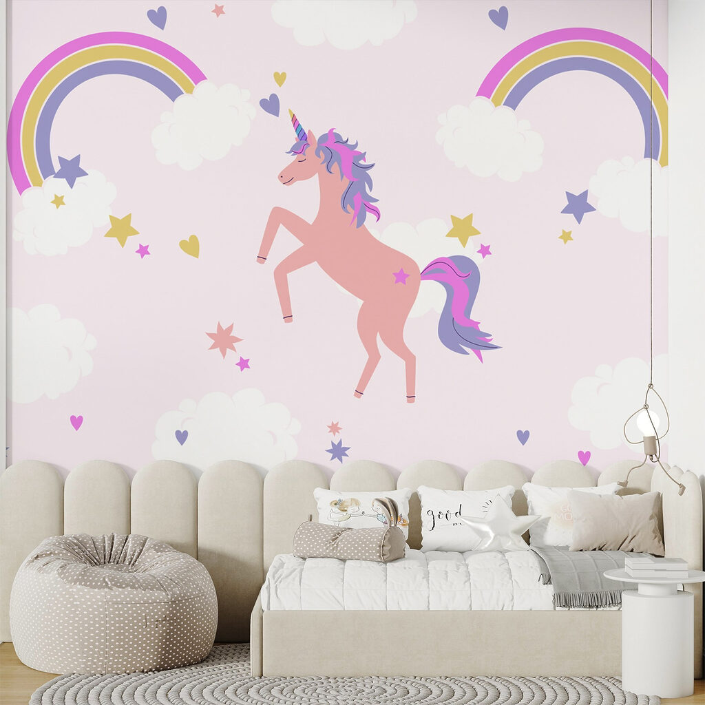 Unicorn între curcubee — interior 2