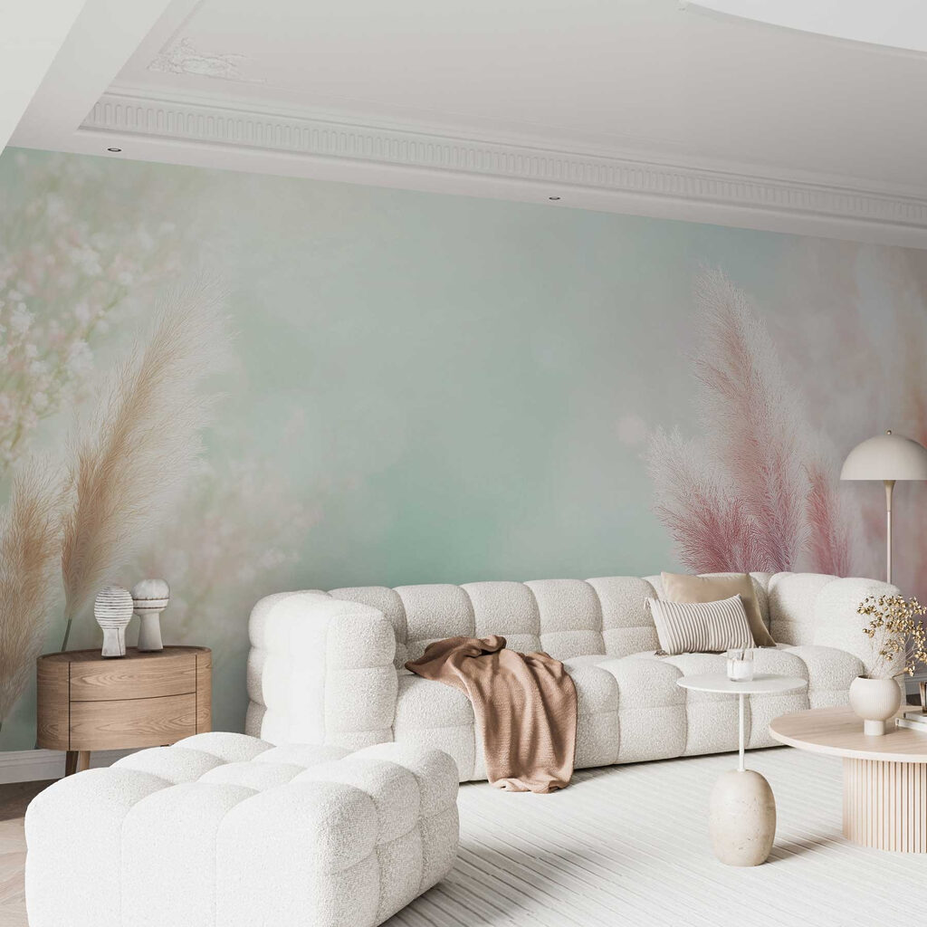 Plume roz pe verde — interior 2