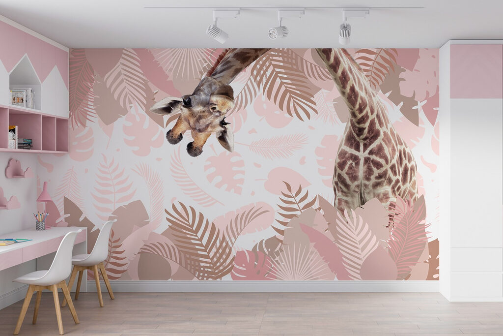 Girafă printre frunze — interior 4